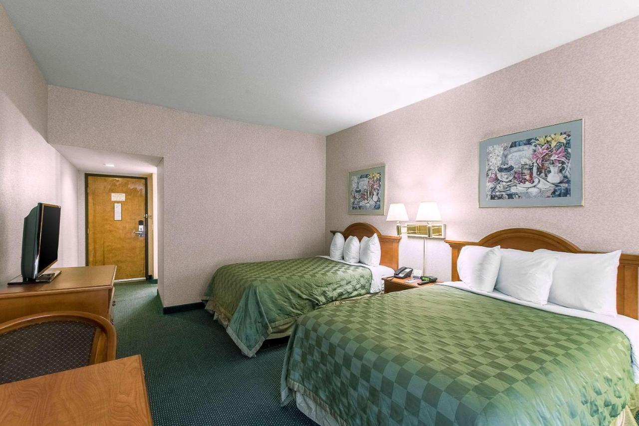 San Bernandino Inn & Suites San Bernardino Dış mekan fotoğraf
