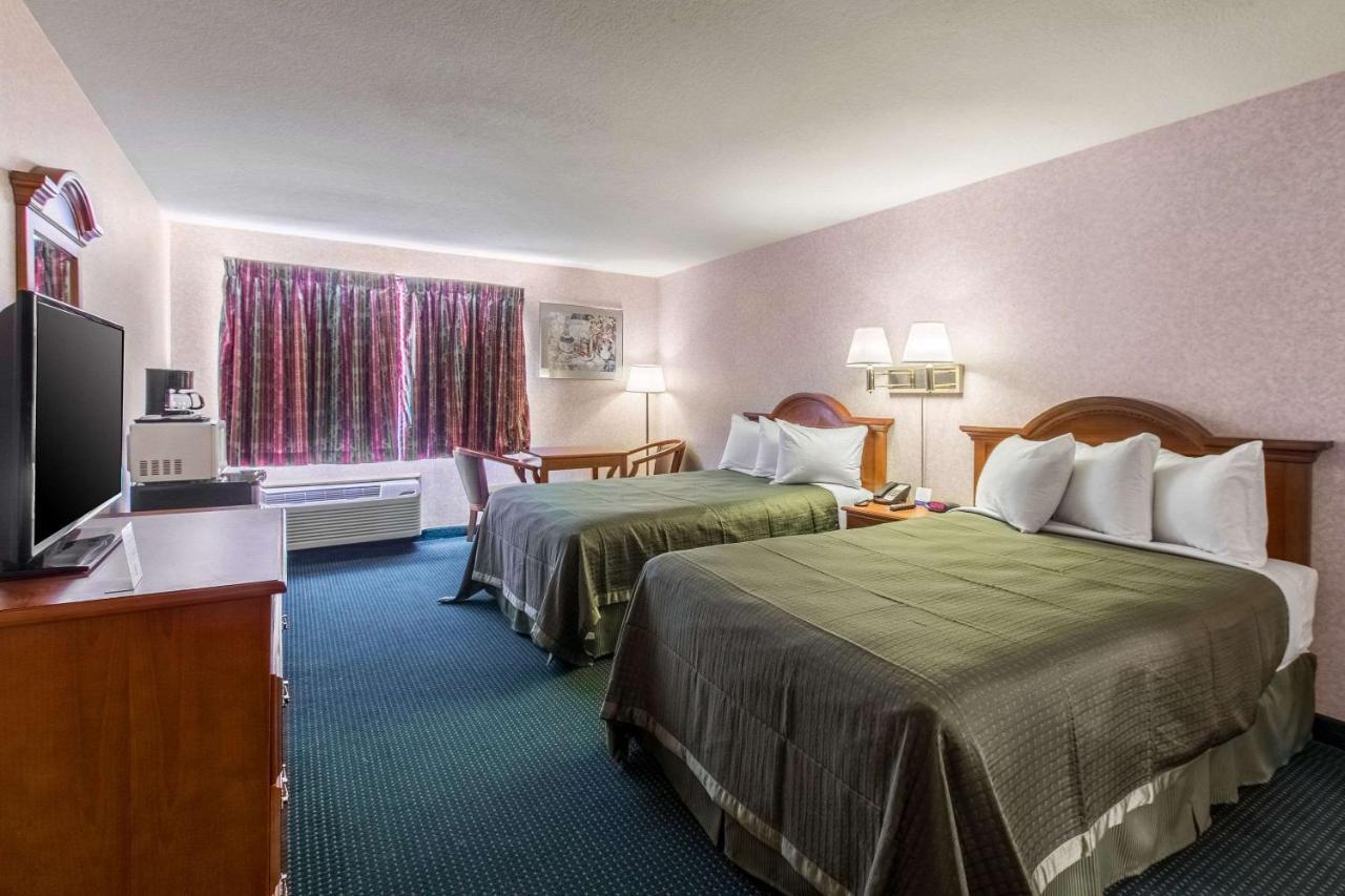 San Bernandino Inn & Suites San Bernardino Dış mekan fotoğraf