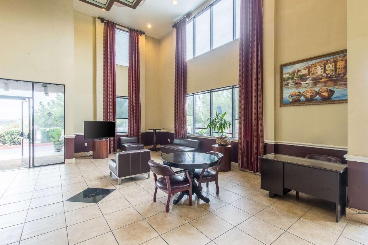 San Bernandino Inn & Suites San Bernardino Dış mekan fotoğraf